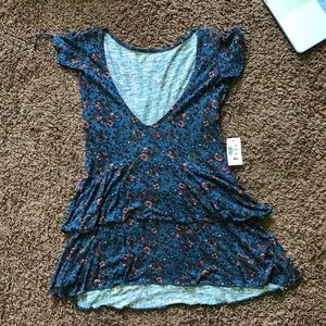 Floral aeropostale shirt